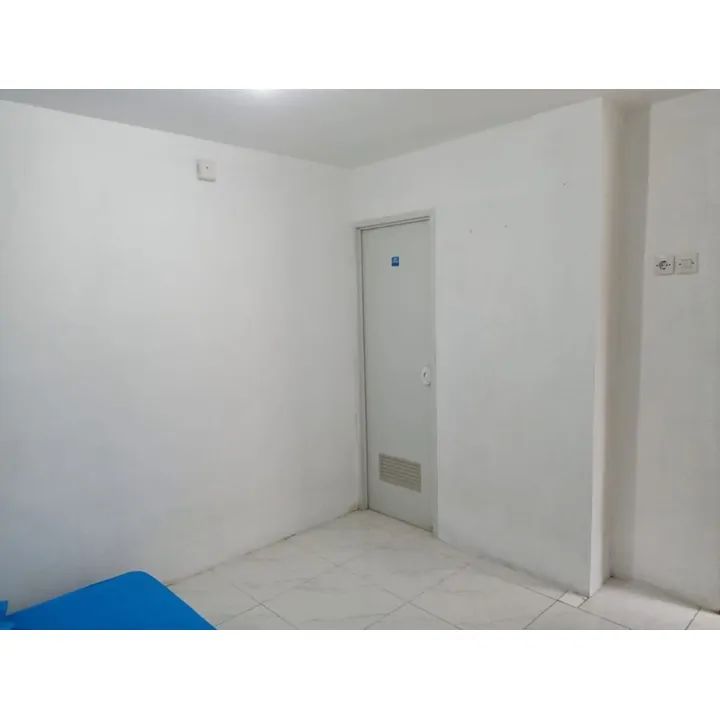 Foto Kamar K (Deluxe Room)  Kost Surabaya